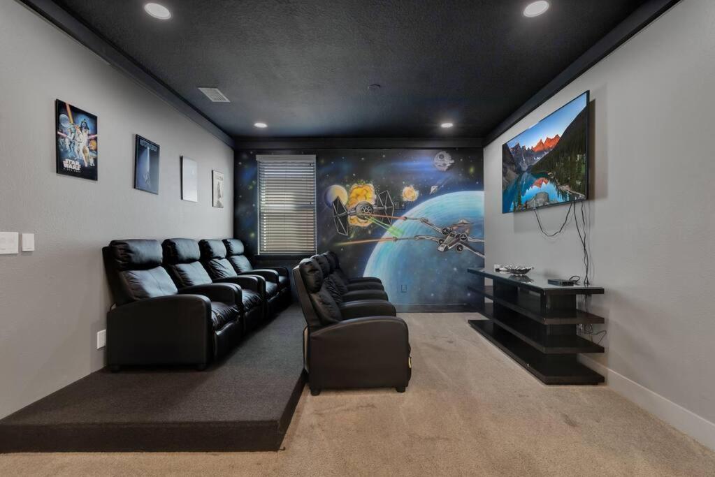 Pousada 451-luxury Wmovie Theater And Arcade Orlando